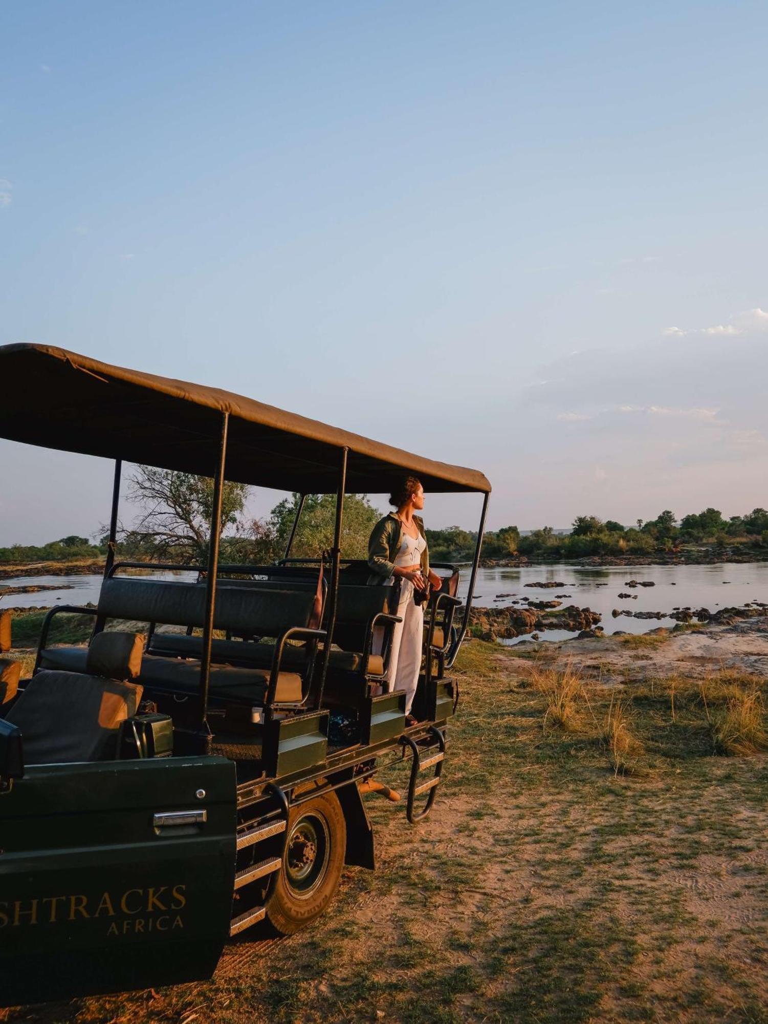 Radisson Blu Mosi-Oa-Tunya Livingstone Resort Bagian luar foto