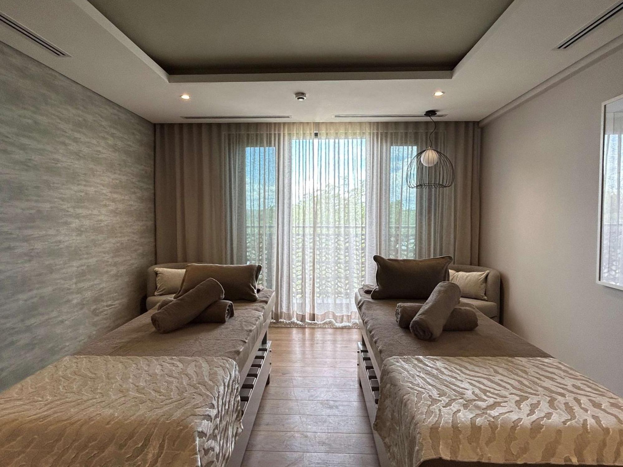 Radisson Blu Mosi-Oa-Tunya Livingstone Resort Bagian luar foto